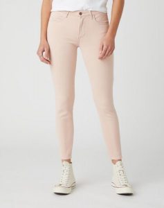 DAMSKIE SPODNIE JEANSOWE WRANGLER SKINNY CROP NATURAL PINK W28M-JT-30L 112128465. Różowe rurki Wrangler, z jeansu. Za 209,99 zł.
