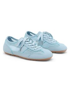 C'M Sneakersy w kolorze błękitnym rozmiar: 39. Niebieskie trampki C'M, bez wzorów, z materiału, bez zapięcia. Za 122,95 zł.