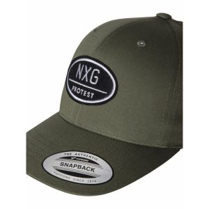 Czapka z daszkiem UNI PROTEST Nxg Nagiri. Zielone czapki Protest, bez wzorów, z materiału, eleganckie. Za 139,99 zł.