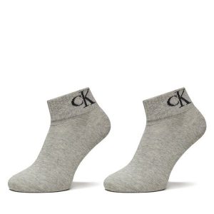 Skarpety długie Calvin Klein Jeans. Szare skarpetki Calvin Klein Jeans, bez wzorów, z jeansu. Za 59,99 zł.