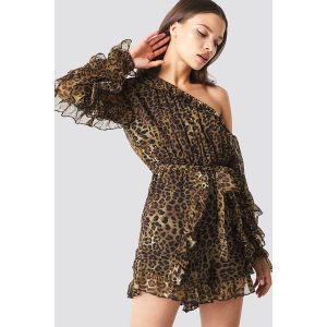 NA-KD Boho Kombinezon na jedno ramię - Brown. Kombinezony marki NA-KD Boho. W wyprzedaży za 70,97 zł.