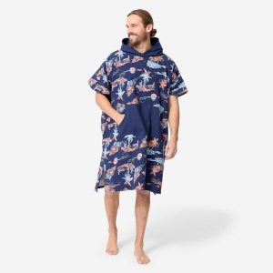 Ponczo plażowe Decathlon 500 Stories. Niebieskie szlafroki DECATHLON, m, bez wzorów, z bawełny, z kapturem. Za 149,99 zł.