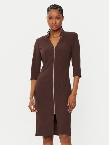 Rinascimento Sukienka koktajlowa CFC0121893003 Brązowy Slim Fit. Brązowe kombinezony Rinascimento, xs, bez wzorów, z syntetyku, wizytowe, bez kołnierzyka, bez ramiączek. Za 309,99 zł.
