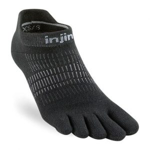Skarpetki damskie Injinji Lightweight No-Show. Czarne skarpetki Injinji, bez wzorów. Za 93,35 zł.