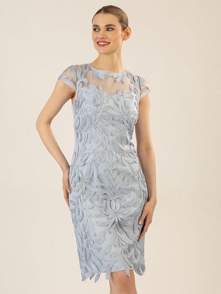 APART Sukienka w kolorze jasnoszarym rozmiar: 42. Szare sukienki Apart, bez wzorów, bez kołnierzyka, bez ramiączek, mini. Za 299,37 zł.