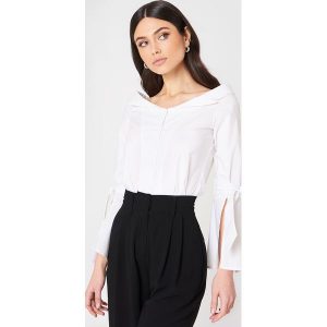 Glamorous Koszula z wiązaniem na rękawie - White. Koszule marki Glamorous. W wyprzedaży za 80,97 zł.