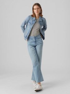 Vero Moda Kurtka dżinsowa w kolorze błękitnym rozmiar: XS. Niebieskie kurtki Vero Moda, xs, bez wzorów, z bawełny, bez kaptura. Za 96,60 zł.