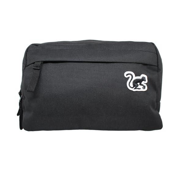 Saszetka na ramię – Torba dla psa – Unisex – Dorosły – 2 l (czarna). Czarne nerki i saszetki SURF MONKEY, bez wzorów. Za 159,95 zł.