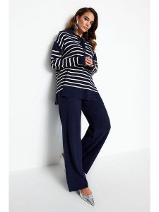 Trendyol 2-częściowy zestaw w kolorze czarno-białym rozmiar: L. Białe swetry oversize Trendyol, l, bez wzorów, bez ramiączek. Za 59,95 zł.