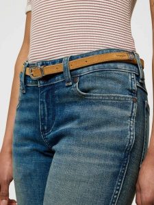 DAMSKI PASEK WRANGLER THIN WESTERN BELT CAMEL 112372414. Brązowe paski Wrangler, bez wzorów. Za 89,99 zł.