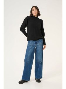Kaffe Sweter w kolorze czarnym rozmiar: M. Czarne swetry oversize Kaffe, m, bez wzorów, ze splotem, bez ramiączek. Za 105,38 zł.