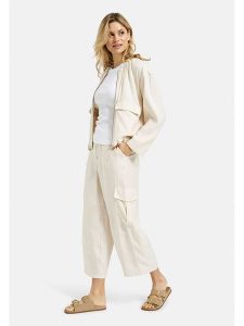 Milano Italy Kurtka przejściowa w kolorze kremowym rozmiar: 46. Brązowe kurtki Milano Italy, bez wzorów, bez kaptura. Za 239,99 zł.