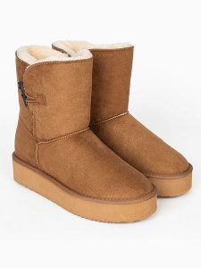 Blackfield Botki zimowe "Anais" w kolorze jasnobrązowym rozmiar: 36. Brązowe botki Blackfield, na zimę, bez wzorów, z materiału, z okrągłym noskiem, bez obcasa, na platformie, bez zapięcia. Za 173,99 zł.