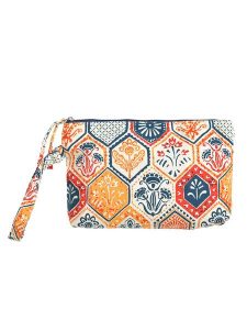 BLE Kosmetyczka ze wzorem - 25 x 17 x 5 cm rozmiar: onesize. Kosmetyczki BLE, bez wzorów, z materiału. Za 23,95 zł.