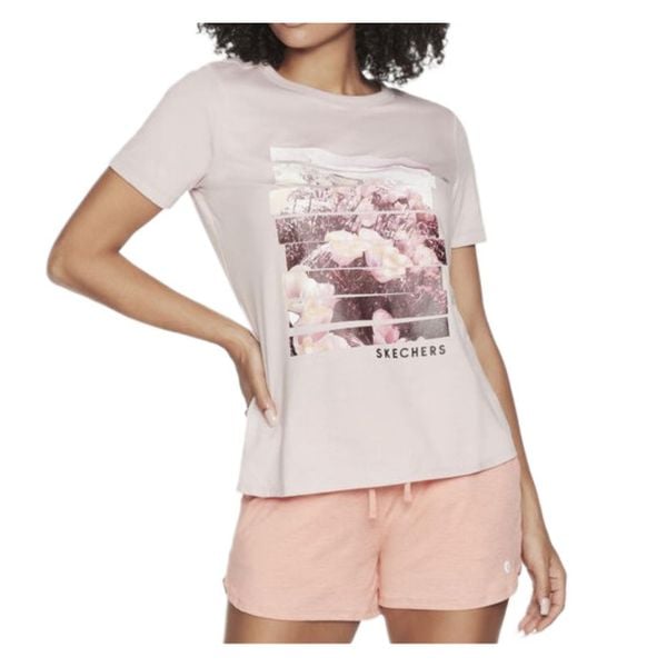 Koszulka Damska Skechers. Czerwone koszulki sportowe Skechers, bez wzorów, bez ramiączek. Za 103,99 zł.