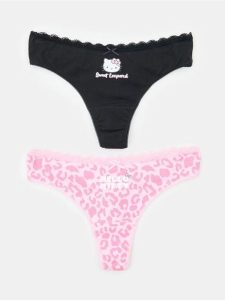 Bawełniane stringi 2 pack Hello Kitty - wielobarwny. Stringi Sinsay, bez wzorów, z bawełny. Za 19,99 zł.