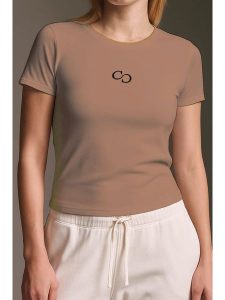 Cotton Candy Koszulka w kolorze karmelowym rozmiar: L. Brązowe bluzki Cotton Candy, l, bez wzorów, bez kołnierzyka, bez ramiączek. Za 100,28 zł.