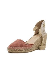 Natural world Czółenka w kolorze beżowo-czerwonym na koturnie rozmiar: 37. Brązowe czółenka Natural World, bez wzorów, bez obcasa, na koturnie, bez zapięcia. Za 165,99 zł.