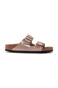 Klapki damskie BIRKENSTOCK ARIZONA BF COPPER. Brązowe klapki Birkenstock, bez wzorów, z materiału, bez obcasa. Za 329,99 zł.