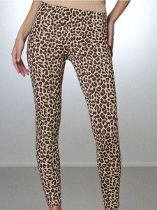 Bawełniane legginsy ze wzorkiem - wielobarwny. Legginsy Sinsay, bez wzorów, z bawełny. Za 29,99 zł.