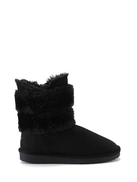 Blackfield Botki zimowe "Erie" w kolorze czarnym rozmiar: 37. Czarne botki Blackfield, na zimę, bez wzorów, z materiału, z okrągłym noskiem, bez obcasa, bez zapięcia. Za 147,91 zł.