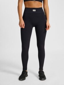 Damskie legginsy Hummel Pulse. Czarne legginsy Hummel, bez wzorów, z dzianiny, z podwyższonym stanem. Za 213,00 zł.