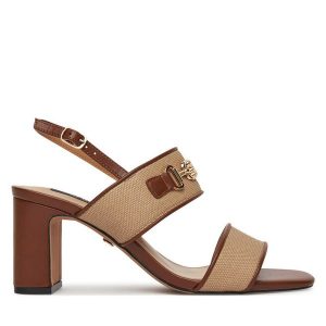 Sandały Nine West. Brązowe sandały Nine West, bez wzorów, bez obcasa, na słupku, bez zapięcia. Za 229,99 zł.