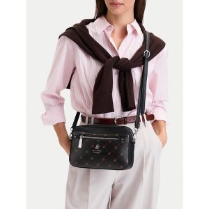 Torebka Beverly Hills Polo Club. Czarne listonoszki Beverly Hills Polo Club, bez wzorów, bez dodatków. Za 179,99 zł.