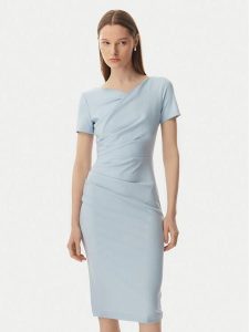 Rinascimento Sukienka koktajlowa CFC0129420003 Niebieski Slim Fit. Niebieskie sukienki Rinascimento, m, bez wzorów, z syntetyku, wizytowe, bez kołnierzyka, bez ramiączek. Za 609,99 zł.