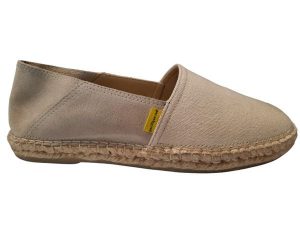 Buty Espadryle Unisex. Brązowe espadryle PACIFIQUE SUD, bez wzorów, z materiału, bez obcasa. Za 252,50 zł.