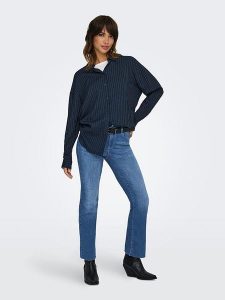 ONLY Dżinsy - Flared fit - w kolorze niebieskim rozmiar: XL/L32. Niebieskie jeansy ONLY, z aplikacjami, ze skóry. Za 114,17 zł.