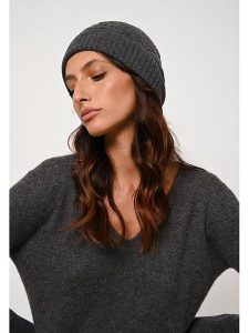 AUTHENTIC CASHMERE Kaszmirowa czapka "Scott" w kolorze antracytowym rozmiar: onesize. Czarne czapki AUTHENTIC CASHMERE, bez wzorów, z kaszmiru. Za 147,56 zł.