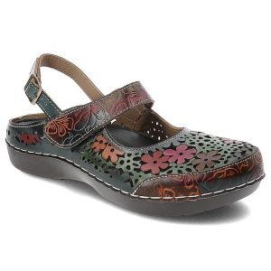 Czarne Sandały Laura Vita Modne Buty Damskie. Czarne sandały LAURA VITA, bez wzorów, z jeansu, bez obcasa, bez zapięcia. Za 269,00 zł.