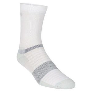 Skarpety do biegania Inov-8 Active High. Białe skarpetki Inov-8, bez wzorów. Za 66,09 zł.