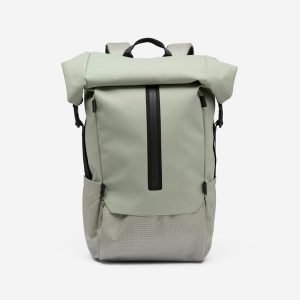 Plecak Roll Top 900, 29 L z kieszenią na laptopa. Zielone plecaki DECATHLON. Za 219,99 zł.