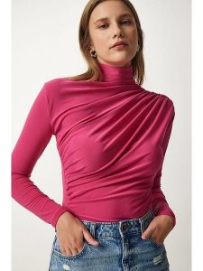 Happiness Istanbul Koszulka w kolorze różowym rozmiar: 40. Różowe bluzki Happiness Istanbul, bez wzorów, bez kołnierzyka, bez ramiączek. Za 60,88 zł.