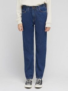 Lee Dżinsy - Tapered fit - w kolorze granatowym rozmiar: W28/L33. Niebieskie jeansy Lee, z aplikacjami, z podwyższonym stanem. Za 100,75 zł.