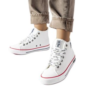 Białe ocieplane trampki Big Star KK274597. Białe trampki bez wzorów, z gumy, bez zapięcia. Za 227,03 zł.