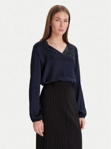 Maryley Bluzka 25IB824/18BL Granatowy Regular Fit. Niebieskie bluzki Maryley, l, bez wzorów, z wiskozy, bez kołnierzyka, bez ramiączek. Za 229,99 zł.