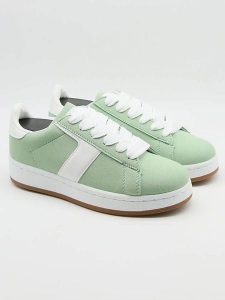 Bellucci Sneakersy w kolorze zielono-białym rozmiar: 41. Białe trampki Bellucci, bez wzorów, bez zapięcia. Za 113,99 zł.