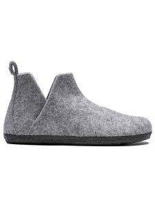 Birkenstock Kapcie "Andermatt Standard" w kolorze szarym rozmiar: 36. Szare kapcie Birkenstock, bez wzorów, z materiału. Za 188,85 zł.