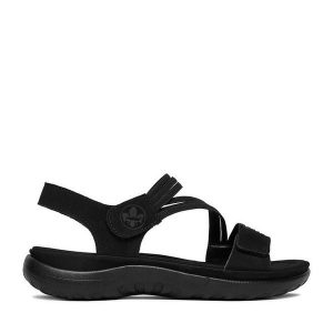 Sandały Rieker. Czarne sandały Rieker, bez wzorów, bez obcasa, na płaskiej podeszwie, bez zapięcia. Za 319,99 zł.