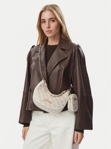 Guess Torebka J5BZ09 WFV20 Kremowy. Białe torebki klasyczne Guess, z aplikacjami, bez dodatków. Za 324,99 zł.
