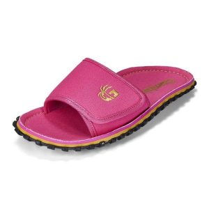 Klapki Gumbies Strider Slide Women Pink GU-SDSTR029 różowe. Czerwone klapki bez wzorów, z bawełny, bez obcasa. Za 311,84 zł.