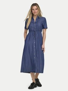 ONLY Sukienka jeansowa Charis 15363971 Granatowy Regular Fit. Niebieskie kombinezony ONLY, s, bez wzorów, z jeansu, bez kołnierzyka, bez ramiączek. Za 199,99 zł.