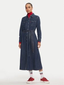 Levi's® Sukienka jeansowa Quinney A8658-0000 Granatowy Regular Fit. Niebieskie kombinezony s, bez wzorów, z bawełny, bez kołnierzyka, bez ramiączek. Za 299,99 zł.