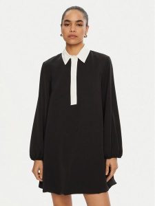 Please Sukienka codzienna A12YCSI000 Czarny Loose Fit. Czarne kombinezony Please, l, bez wzorów, z syntetyku, bez kołnierzyka, bez ramiączek. Za 269,99 zł.
