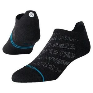 Skarpety biegowe Stance Run Ultralight Tab. Czarne skarpetki Stance, bez wzorów. Za 49,99 zł.