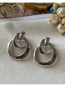 Luseera Pozłacane kolczyki-wkrętki rozmiar: onesize. Szare kolczyki Luseera, pozłacane. Za 34,99 zł.