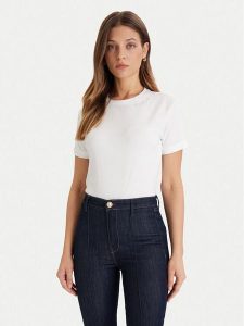 Guess T-Shirt V5BI12 K8FQ4 Biały Regular Fit. Białe t-shirty Guess, xxs, z aplikacjami, z bawełny, bez kołnierzyka, bez ramiączek. Za 159,99 zł.